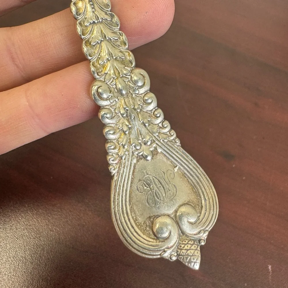 Antique Tiffany & Co French Renaissance Style Sterling silver sugar shell spoon